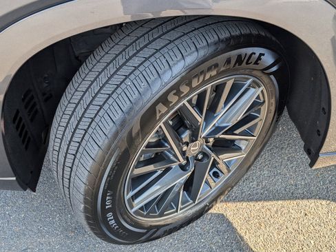 Used 2025 Lexus TX 350 FWD image 21