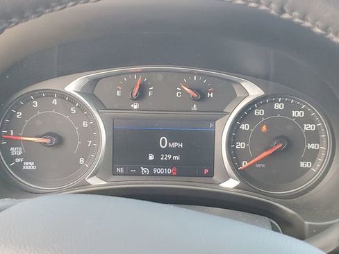 Used 2020 GMC Terrain SLT w/ Preferred Package image 10