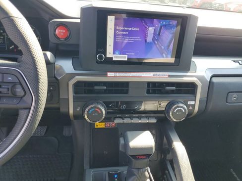 New 2025 Toyota Tacoma TRD Off-Road image 15