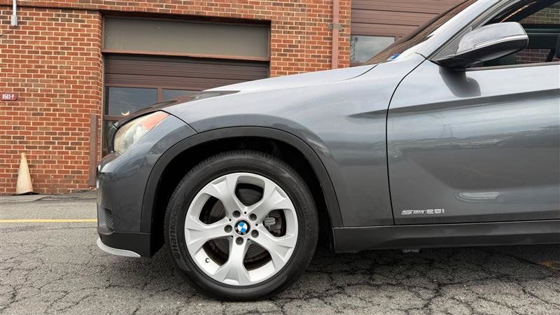 Used 2015 BMW X1 sDrive28i RWD image 5