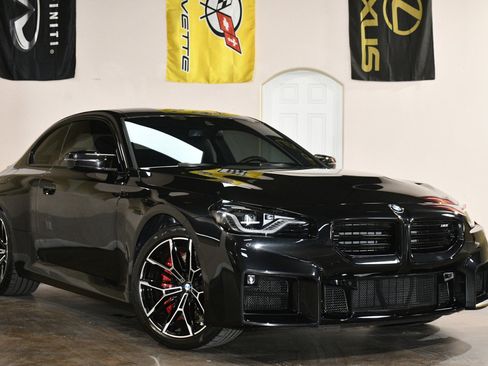 Used 2023 BMW M2 w/ Lighting Package image 3