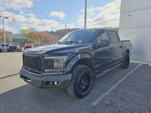 Used 2018 Ford F150 XLT AWD/4WD image 8