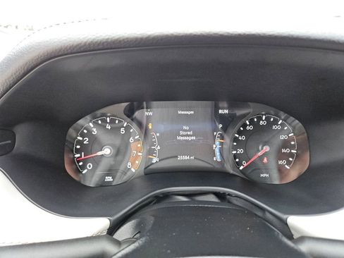 Used 2025 Jeep Compass Limited image 19