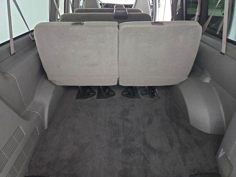 Used 2025 Chevrolet Express 3500 LT w/ LT Preferred Equipment Group RWD image 28