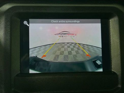 Used 2022 Jeep Gladiator Sport image 14