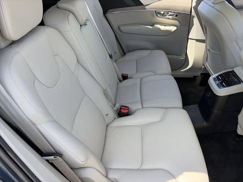 Used 2024 Volvo XC90 T8 Plus w/ Protection Package Premier AWD/4WD image 13