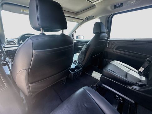 Used 2023 Honda Odyssey Touring image 22