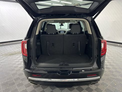 Used 2021 GMC Acadia Denali w/ Denali Technology Package FWD image 21