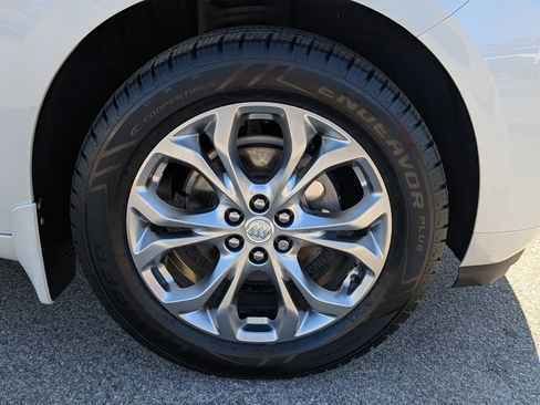 Used 2020 Buick Enclave Avenir w/ Avenir Technology Package image 10