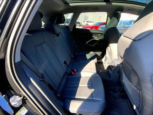 Used 2025 Audi Q5 Prestige image 19