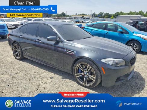 Used 2013 BMW M5 RWD image 5