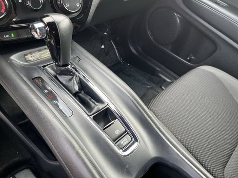 Used 2022 Honda HR-V Sport image 23