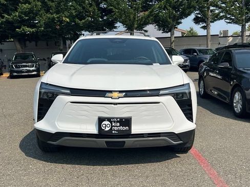 Used 2024 Chevrolet Blazer EV LT AWD/4WD image 4