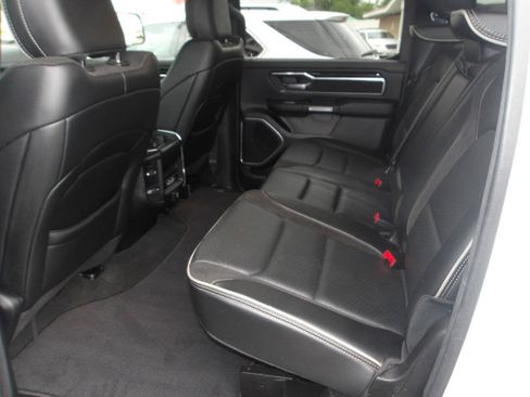 Used 2022 RAM 1500 Laramie w/ Sport Appearance Package AWD/4WD image 10
