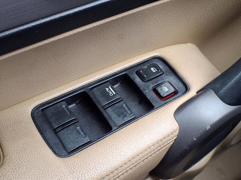 Used 2010 Honda CR-V EX-L image 11