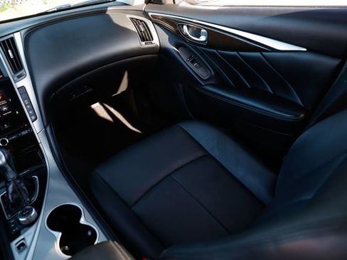 Used 2017 INFINITI Q50 3.0t Premium image 24