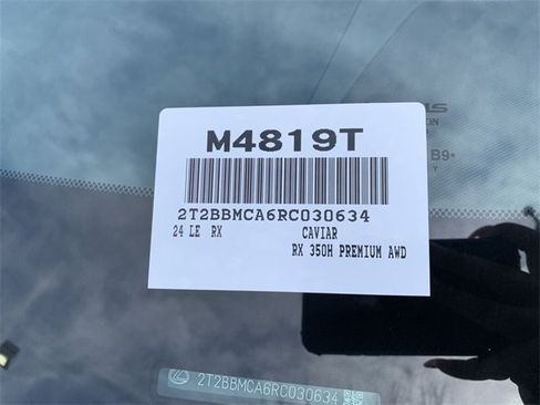 Used 2024 Lexus RX 350h image 39