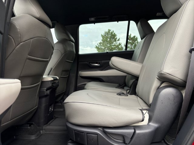 Certified 2026 Toyota Grand Highlander AWD Hybrid image 17
