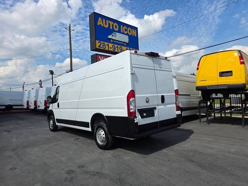 Used 2023 RAM ProMaster 3500 FWD image 2