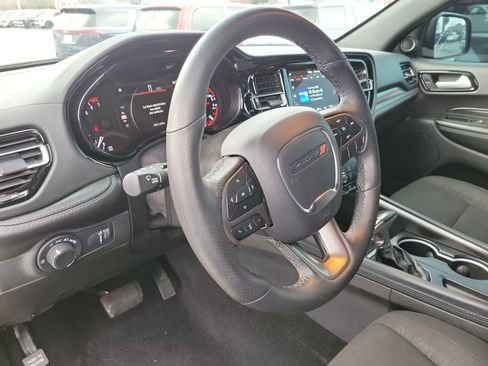 Used 2023 Dodge Durango SXT w/ SXT Blacktop Group image 18