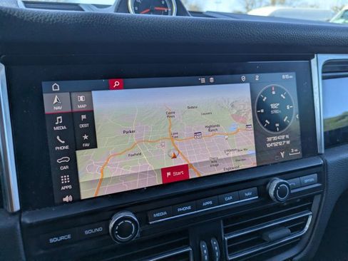 Used 2019 Porsche Macan S AWD/4WD image 10