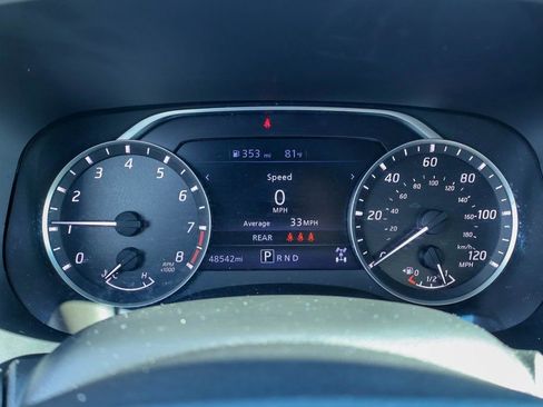 Used 2023 Nissan Frontier SV image 11