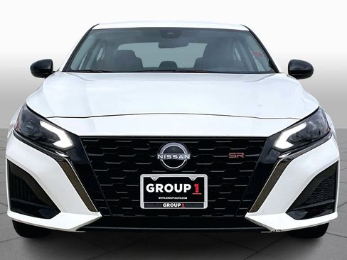 Used 2024 Nissan Altima 2.5 SR image 4