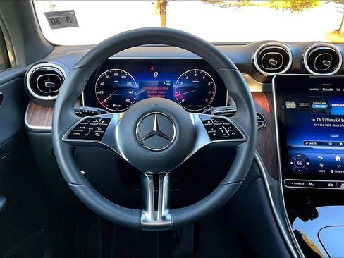 Certified 2026 Mercedes-Benz GLC 300 4MATIC image 5