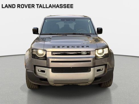 Used 2020 Land Rover Defender 110 HSE AWD/4WD image 2