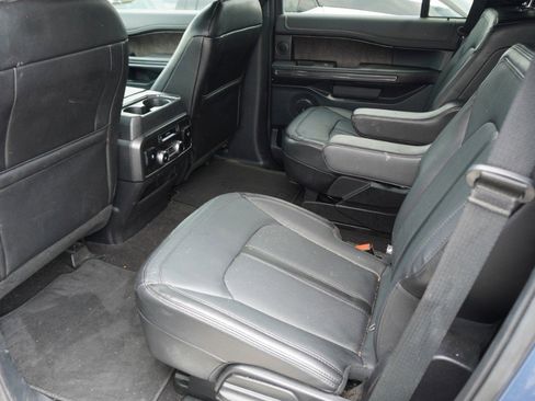 Used 2020 Ford Expedition Limited w/ Texas Edition Package AWD/4WD image 9