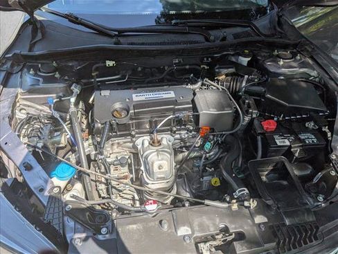 Used 2015 Honda Accord LX image 22