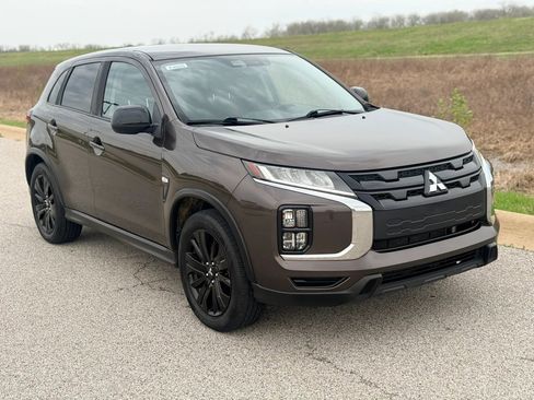 Used 2021 Mitsubishi Outlander Sport LE image 35