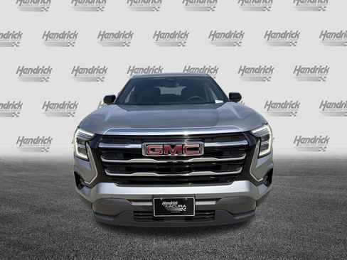 Used 2025 GMC Terrain Elevation image 3