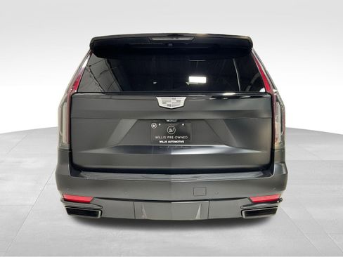 Used 2021 Cadillac Escalade Sport Platinum AWD/4WD image 6