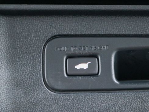 Used 2024 Honda Pilot EX-L image 31
