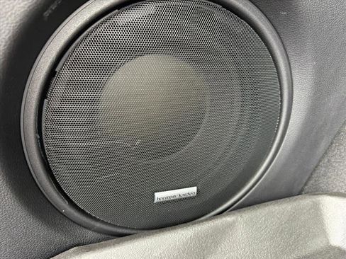 Used 2021 Subaru Outback Touring w/ Popular Package #2 image 30