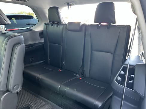 Certified 2026 Toyota Grand Highlander Platinum image 23