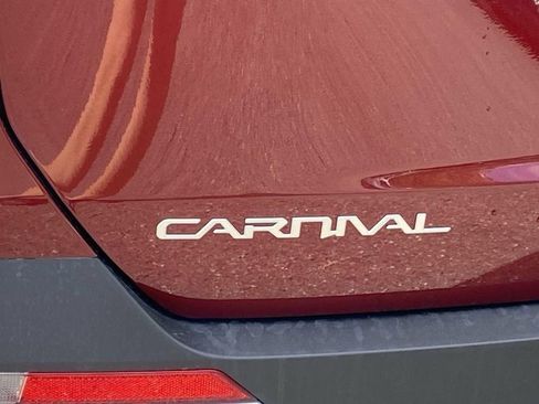 New 2026 Kia Carnival FWD image 30