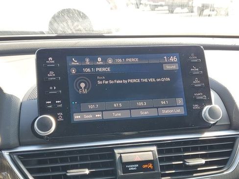 Used 2018 Honda Accord Sport image 22