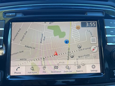 Used 2020 Nissan Maxima SR image 23