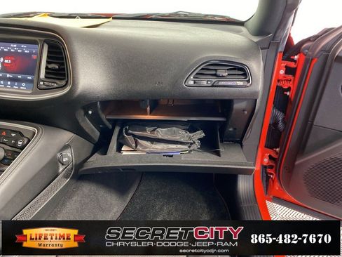 Used 2019 Dodge Challenger R/T Scat Pack w/ 1320 Drag Pack image 29