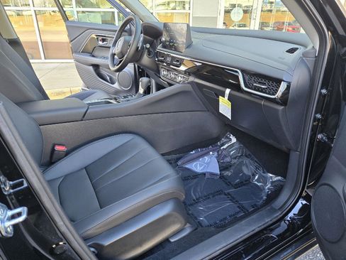 Certified 2025 Acura ADX FWD image 25