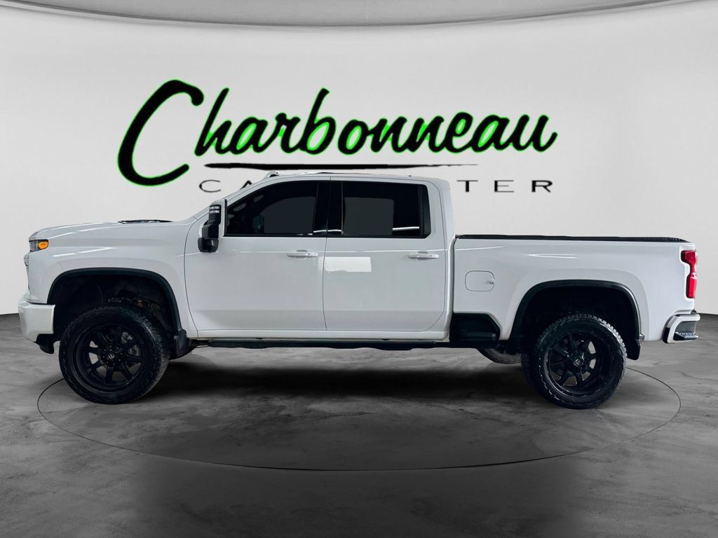 Used 2020 Chevrolet Silverado 2500 High Country w/ Technology Package AWD/4WD image 2