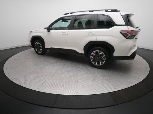 Certified 2026 Subaru Forester Premium image 34