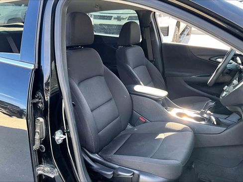 Used 2020 Chevrolet Malibu LS FWD image 6