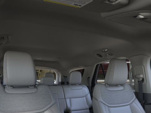 New 2026 Ford Explorer Active w/ Active Comfort Package image 22