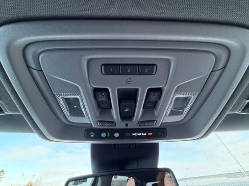 New 2026 GMC Sierra 1500 SLT w/ SLT Premium Plus Package image 19