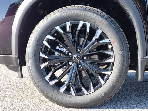 New 2026 Nissan Rogue SV AWD/4WD image 6