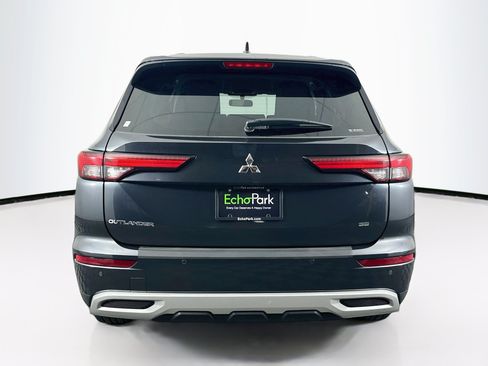 Used 2024 Mitsubishi Outlander SE AWD/4WD image 7