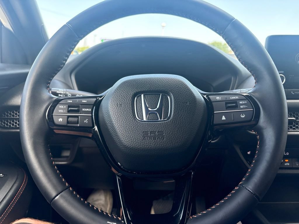 Certified 2025 Honda HR-V Sport image 13